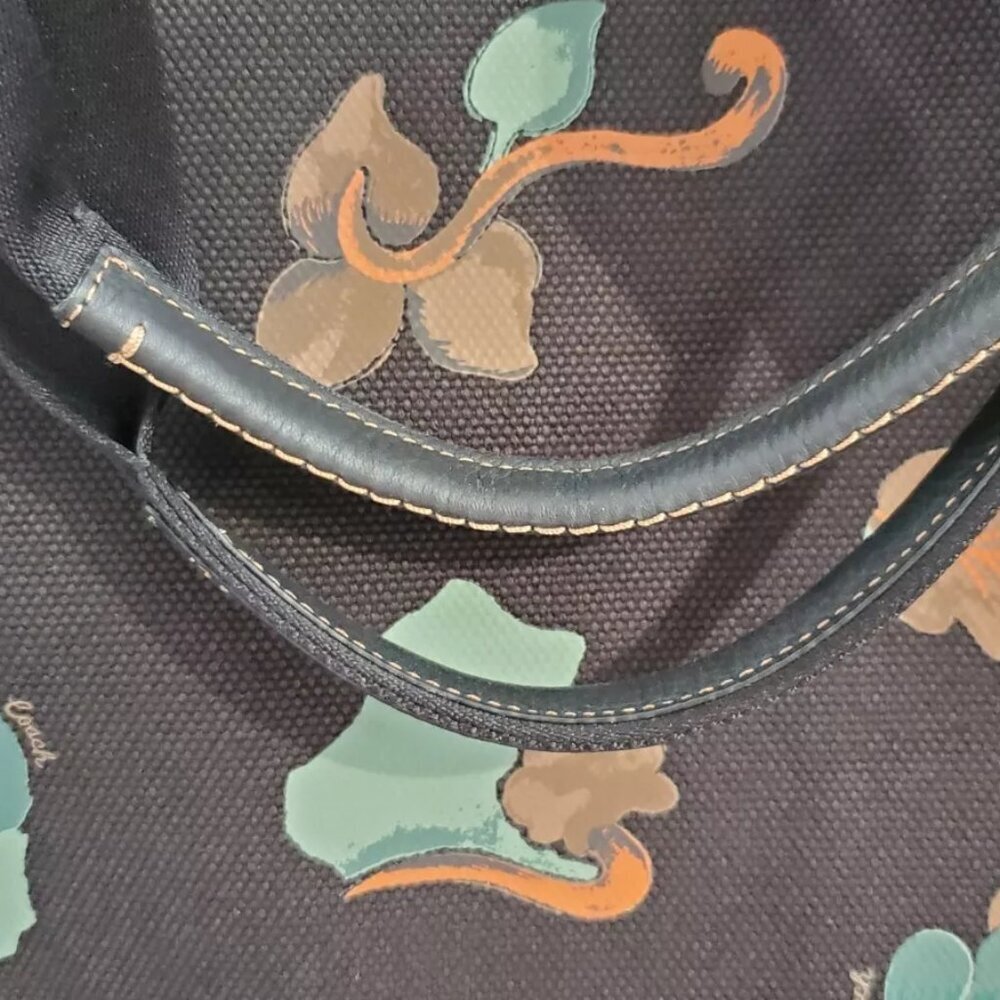 COACH LIMITED EDITION Field Tote 38 Leather Reinforced Bottom Gun Metal Accents - Picture 4 of 13
